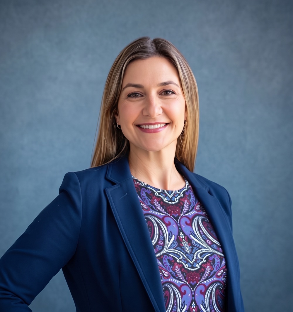 Foto de Adriana Tejeira, Directora de Operaciones y Gestión Corporativa de TOP DENTAL